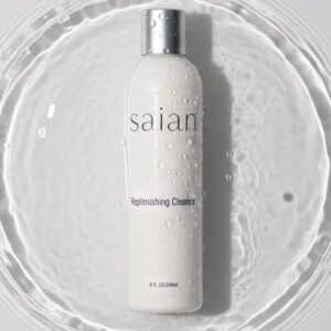 Saian lotion bottle causing splash in water